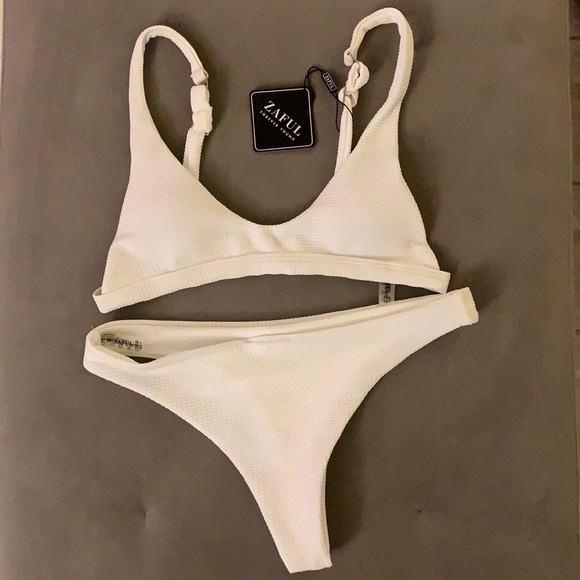 BNWT- never worn Zaful Bathing suit